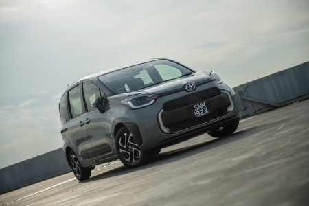 Toyota Sienta Takes the Hybrid Game Up A Notch
