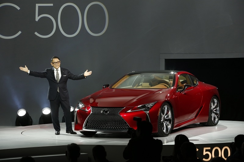 Toyota and Lexus CEO Akio Toyoda unveiling the LC500 at the 2016 North American International Auto Show
