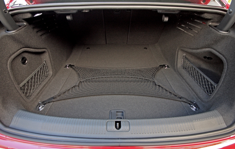 480-litres of space; also offers 60:40 fold 