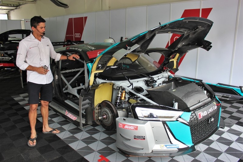 A tour of the R8 LMS and pit garage by Alex Yoong.