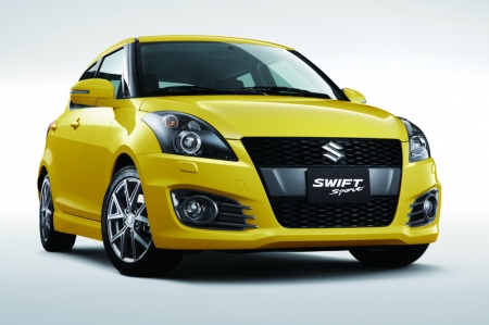 The Swift Sport is everything a driver can expect from: Performance-focused looks that evolved into a more aggressive countenance and interior craftsmanship that heightens the enjoyment of sporty driving.