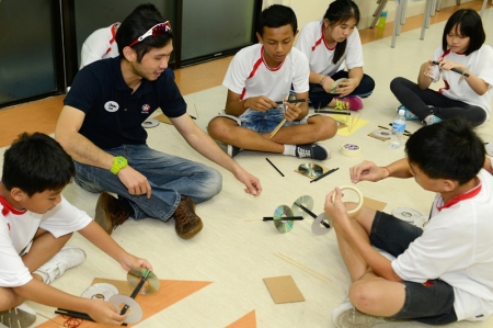 The Caltex PAssion for Kids programme was first launched in 2012. Now into its third year, the programme seeks to extend its community outreach efforts to about 150 students from less privileged background, aged 11 to 14, from PA’s 8 T-Net Club (Teens Network Club) as well as students (i.e. from eight schools) under the Ministry of Education’s (MOE) Financial Assistance Scheme (FAS).