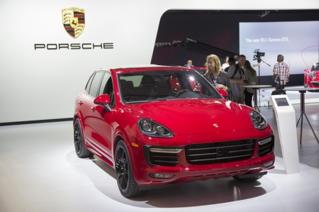 The Cayenne GTS develops 440 hp  and has an even sportier tuned PASM chassis, with a ride height lowered by 24 millimetres providing a further boost to driving performance. 