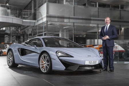 In early 2016, a second shift was introduced into the McLaren Production Centre to cater for the increased volume thanks to the introduction of the Sports Series family, today comprising the 540C, 570S and 570GT. This took capacity at the Production Centre from 10 cars per day to 20 cars per day. 2016 also marked the announcement of the company’s third year of profitability in the first five years it has been producing cars — unprecedented in the automotive industry. McLaren is also on target to almost double its sales this year Â compared to 2015, from 1,654 cars last year to over 3,000 cars in 2016, of which over 90 percent exported. This volume increase is thanks, in large part, to the ramp up in production and success of the Sports Series models.