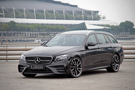 And perhaps, Mercedes has been observing this plot very closely — which is why they\'re giving us a very fast wagon, in the form of this E43 Estate.
