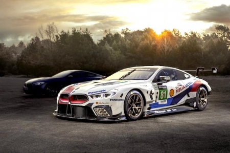 In the second round of the FIA World Endurance Championship (WEC) 2018, BMW will be fielding two BMW M8 GTEs. These racing cars already demonstrated their potential at the season opener in Spa-Francorchamps, Belgium, and the US-American IMSA WeatherTech SportsCar Championship. This will now be followed by the debut of the production model; drive and suspension will be based as close as possible to the M8 GTE. On that note, motor sport expertise is concentrated in particular in the new M850i xDrive Coupe, which BMW promises offers outstanding dynamic handling characteristics; it gets with it a new V8 engine, intelligent four-wheel drive, controlled rear axle differential lock, Integral Active Steering, adaptive M suspension technology Professional featuring Active Roll Stabilization and 20-inch light alloy wheels boasting high-performance tyres. “There isn’t a better setting for the world premiere of the new BMW 8 Series Coupe than the 24-hour race at Le Mans,” says Klaus FrÃ¶hlich, board member of the BMW AG, Development. “The race is a pure demonstration of passion, dynamics and long-distance capability. These characteristics define our new sports car in a special way.”