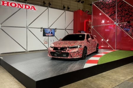 So Honda has unveiled a camo-wrapped Civic Type R, complete with video clips of it charging around Suzuka Circuit, and we here at Burnpavement are happy that it appears to look more subdued than the incumbent FK8R, with its plethora of fake vents and aero devices. 

The outgoing model features a 2-litre turbo inline-4 engine pumping out 315hp. We hope the next variant takes things up to around 340hp.

Unwrapping later this year will tell the full story.

Subaru