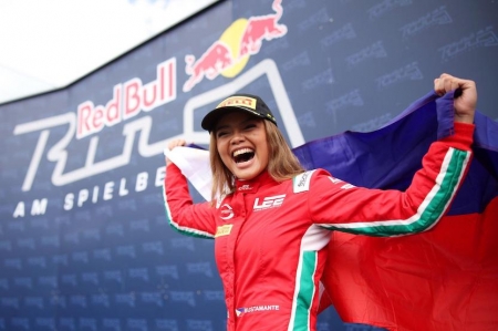 This is also the first time the Philippine national anthem, Bayang Magiliw, was played during a professional podium ceremony. 18-year-old Bianca, racing in the  #16 PREMA, had an exceptional weekend in Valencia, showcasing her impressive skills and determination.

Bustamante began her weekend with excellent performances in both Free Practice sessions and continued her form into Qualifying, setting faster lap times each time around the 4km Grand Prix circuit. However, despite securing P2 and P5 in both race grid-setting sessions respectively, she was later classified P8 in Q1 and P13 in Q2 due to post-session lap time deletions caused by track limit infringements.

