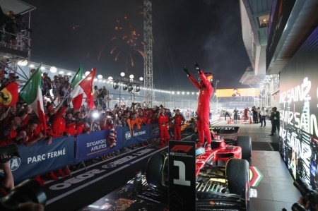 It’s safe to say we've just witnessed a Formula 1 showdown that will go down in history. The 2023 Singapore Airlines Grand Prix had all the drama, speed, and heart-pounding action that we've come to expect from the Marina Bay Street Circuit.
